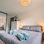 Ranmoor Garden View Apartment