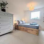 Ranmoor Garden View Apartment