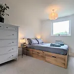 Ranmoor Garden View Apartment
