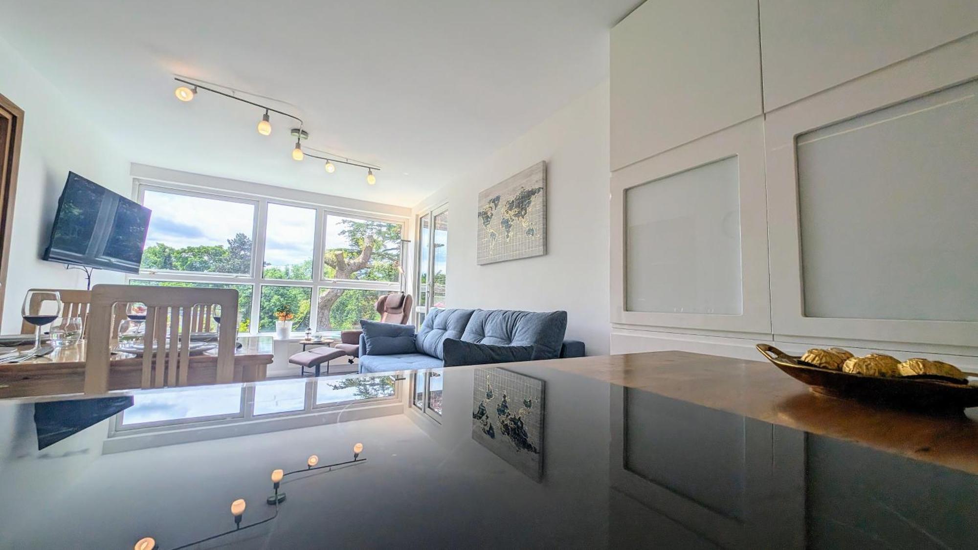 Ranmoor Garden View Apartment *