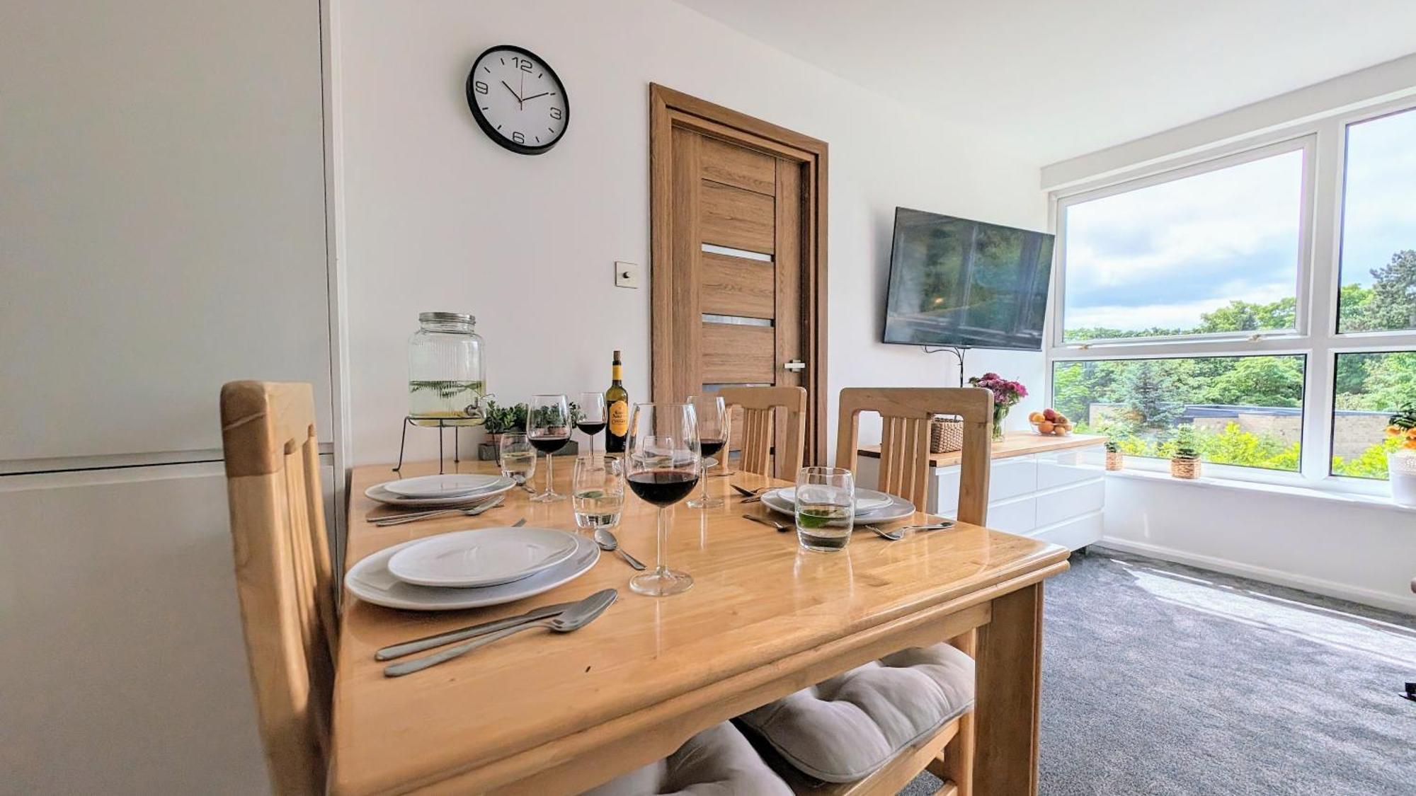 Apartment Ranmoor Garden View
